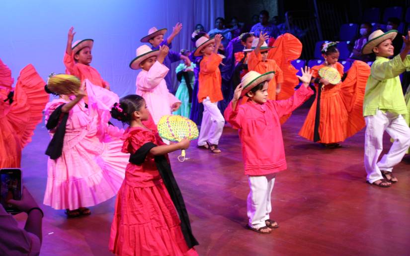 BAILE